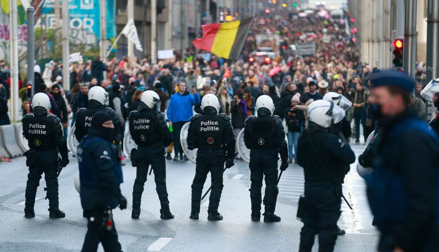 Nisin protestat ne Bruksel, qytetaret kunder masave